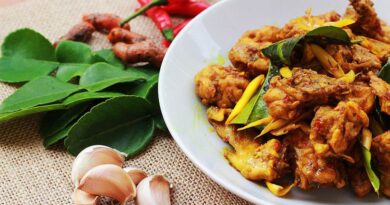 PILEĆE BIJELO MESO SA KURKUMOM: pikantno jelo s piletinom spremno za 15 minuta (RECEPT) PILEĆE BIJELO MESO SA KURKUMOM: pikantno jelo s piletinom spremno za 15 minuta (RECEPT)