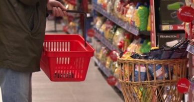SADA JE PERIOD KADA MOŽEMO ŽIVJETI S MANJE NOVCA, ZIMI ĆE BITI GORE SADA JE PERIOD KADA MOŽEMO ŽIVJETI S MANJE NOVCA, ZIMI ĆE BITI GORE