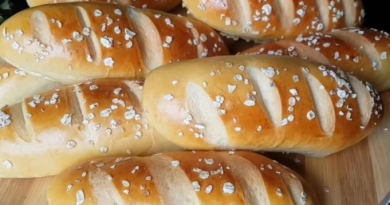 RECEPT ZA SVAKI DAN: MEKANE KIFLICE KOJE SE NE MIJESE RECEPT ZA SVAKI DAN: MEKANE KIFLICE KOJE SE NE MIJESE