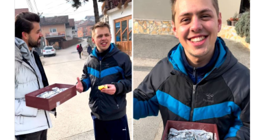 Amel Ćurić počastio Tarika Džinića kolačima na ulici, on poručio: E, ovo je Bosna