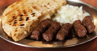 Splitski ćevapi daleko od sarajevskih Splitski ćevapi daleko od sarajevskih